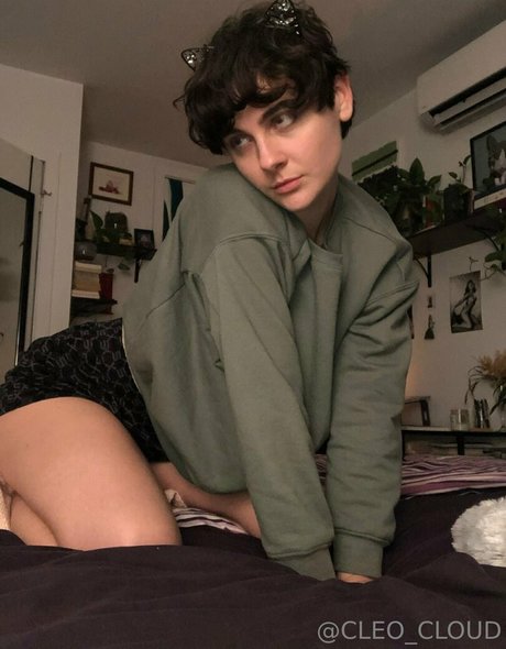 king leo cloud model adult images