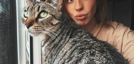 lolcaughtureye beautiful pornstar gallery