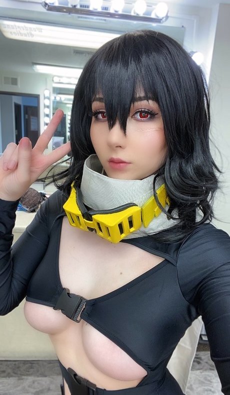 Akemi101xoxo sexy pornstar photo