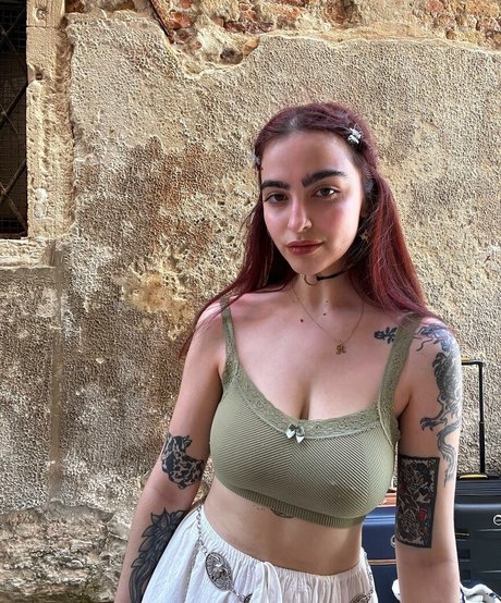 artbitch666 model best img