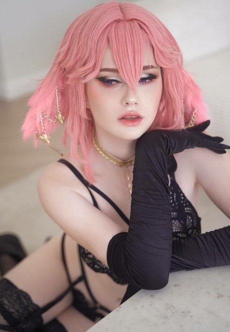 Likeassassin naked actress photo