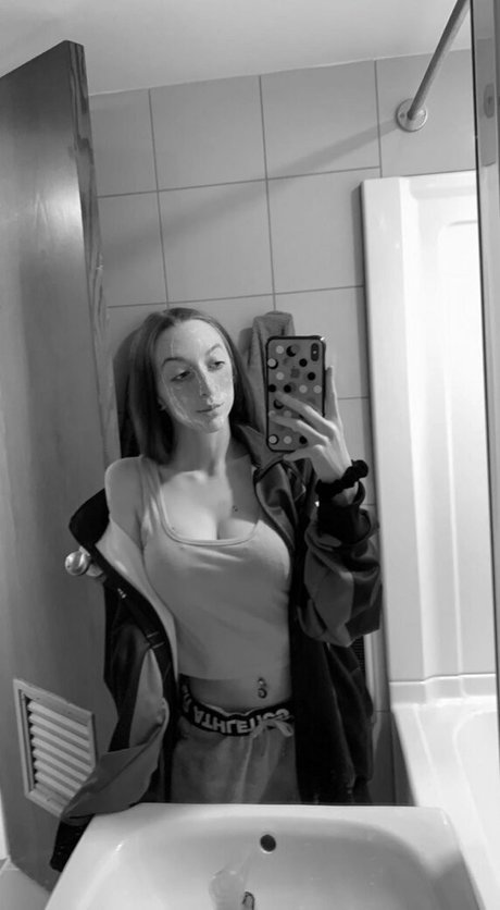 FrontDeskLady pornstar nice archive