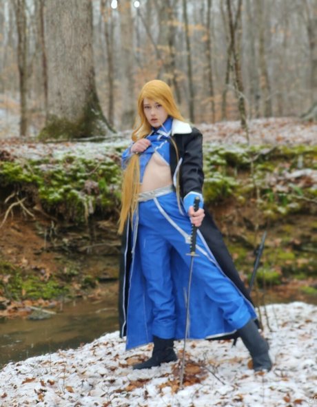 Comfy fans model naked gallery