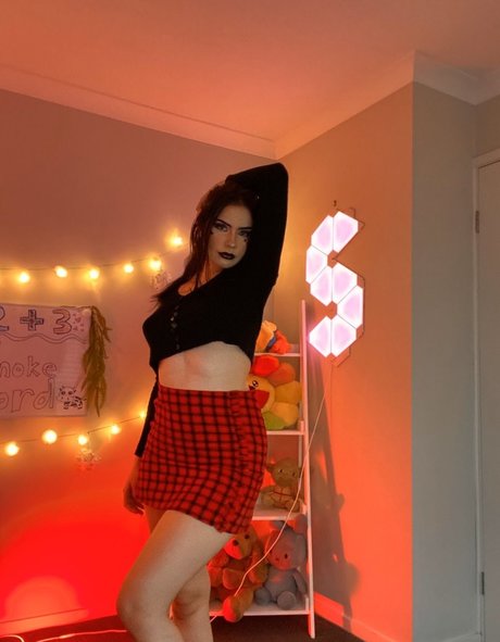 sleppyy model sex galleries