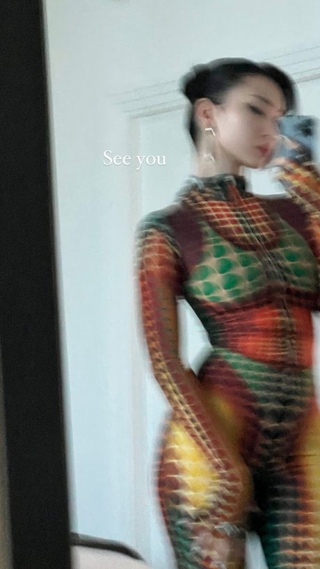 Aya Shalkar model erotic img