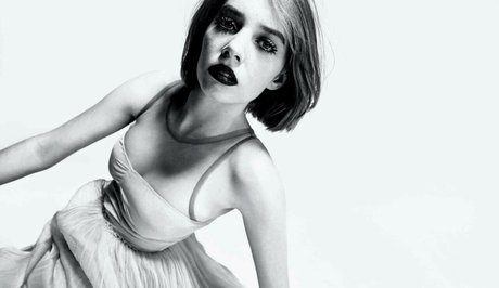 Maya Hawke high quality star image