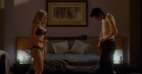 Alice Eve nice actress img