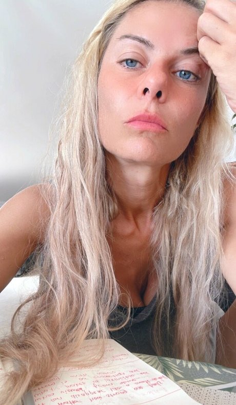 Tunaapari best pornstar pic