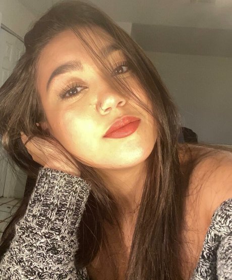 Roxanne Perez star porn photos