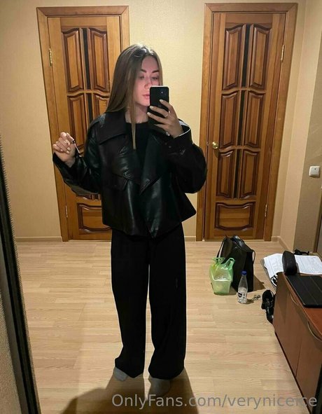 veryniceice model sex picture