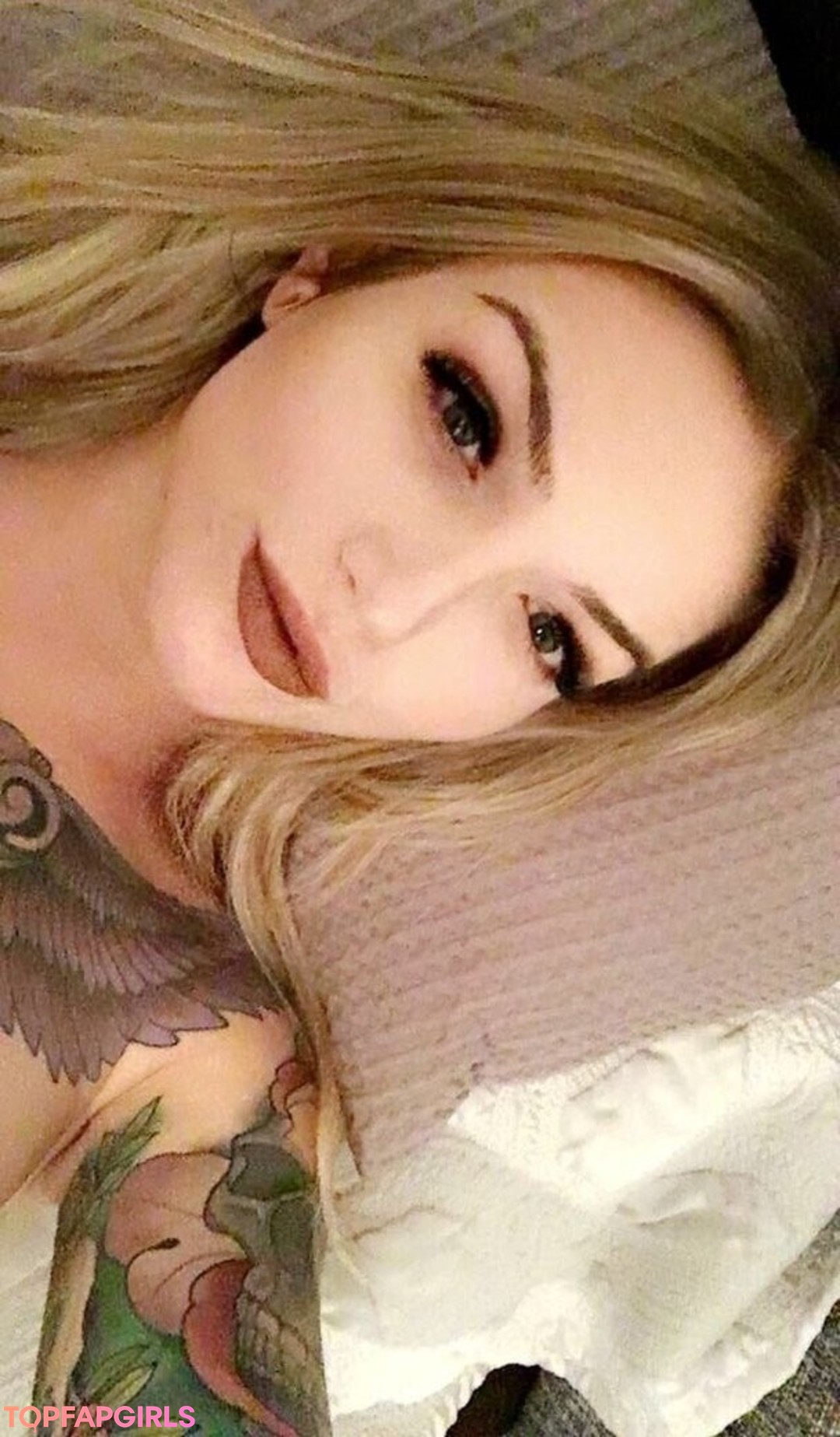 Burnnie star nude picture