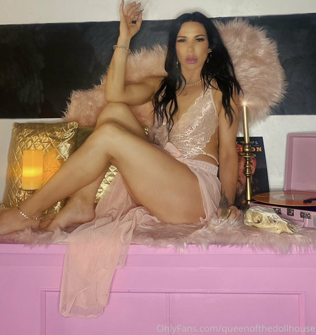queenofthedollhouse art pornstar images