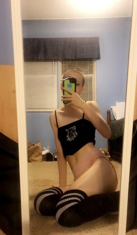 punksmutt xxx star archive