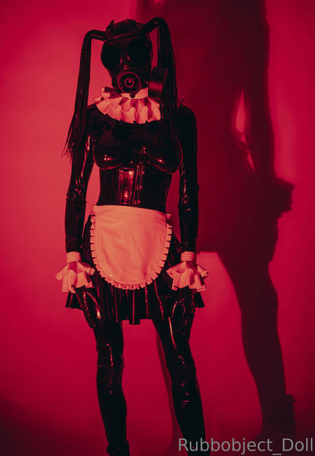 rubbobject doll star erotic images