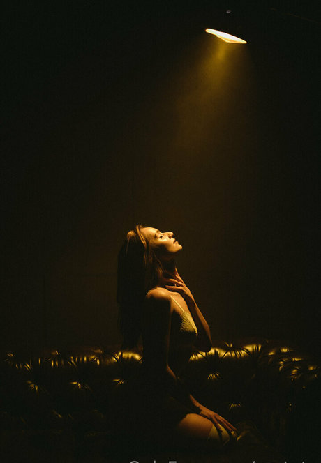 vertuta star nude photo