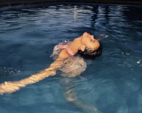 Vanessa Bauer perfect pornstar archive