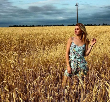 a tendergirl vialeti adult star picture