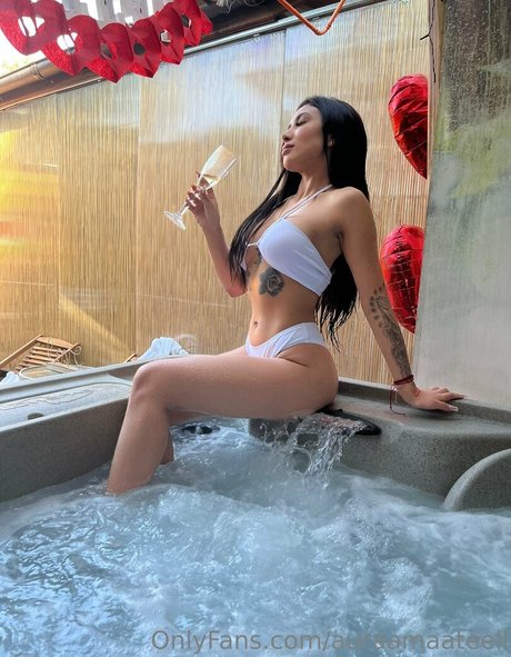 auraamaateell model hot pictures