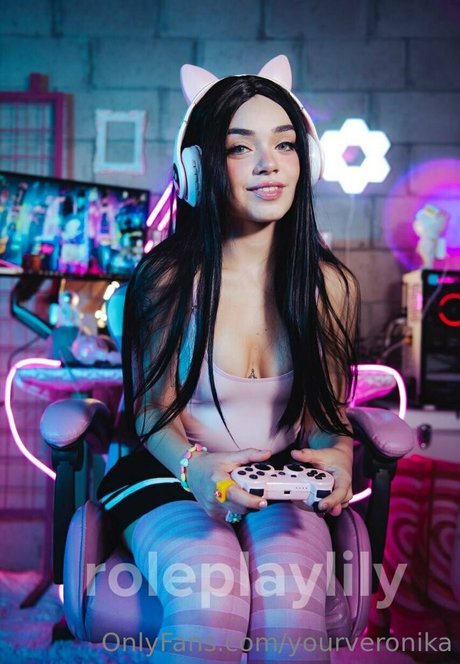 yourveronika naked pornstar archive