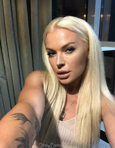 Julesblodna39 hd actress img