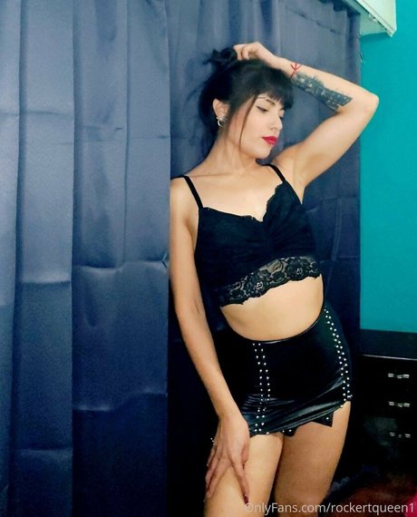 rockertqueen1 beautiful model picture