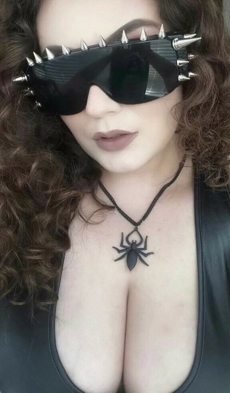 Earth2Chii perfect actress photos