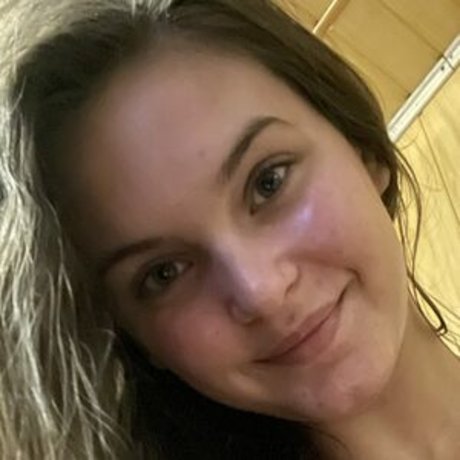 Taylee Wood model pretty photos