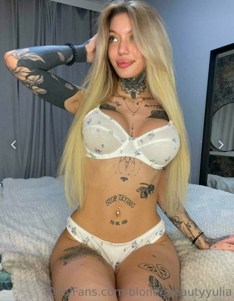 nikolnatuniewicz xxx model pics