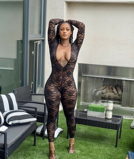 Mizz Twerksum model archive