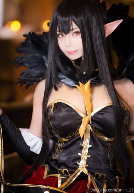 Uri11 27 hot model photos