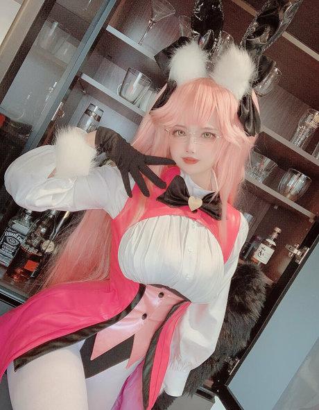 Uri11 27 sexy model images