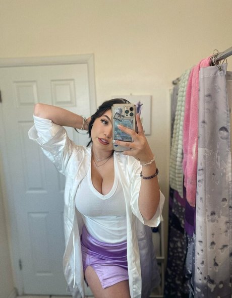 Jazziiraw model porn pics