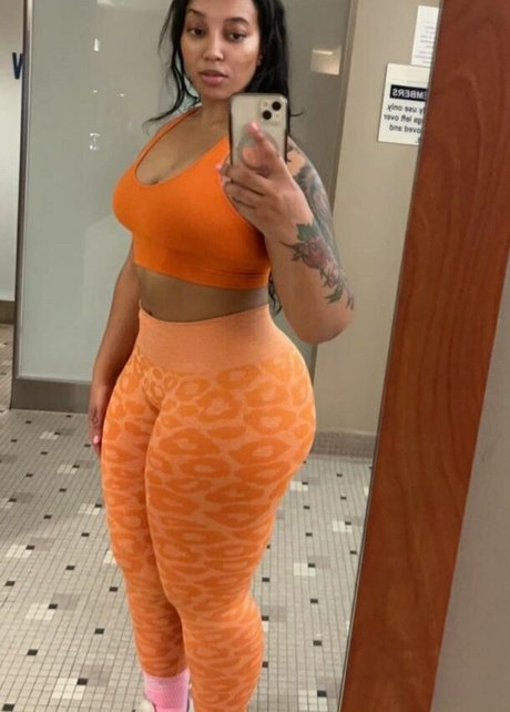 Ekassii hd pornstar pictures