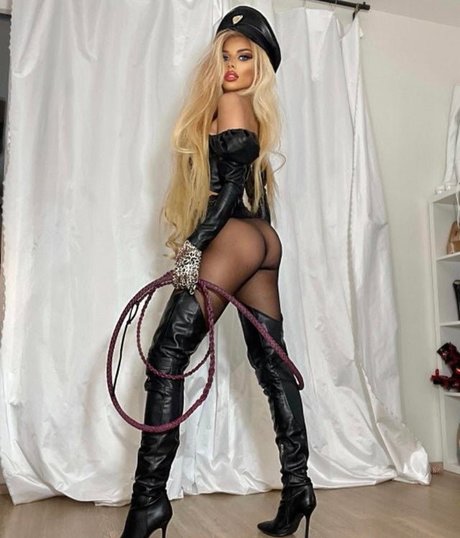 Goddess Slavena star pretty archive