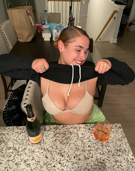 Janaevic erotic star pic