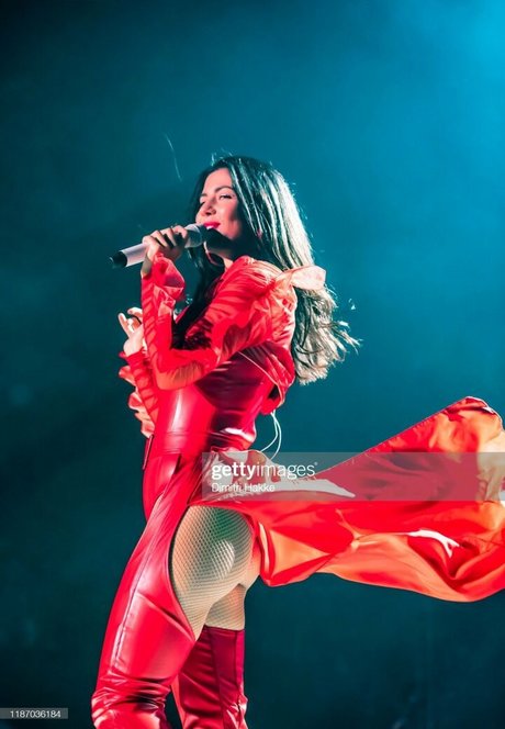 Marina Diamandis pornstar exclusive pic