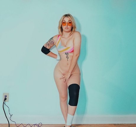 ladygooodman perfect model photo