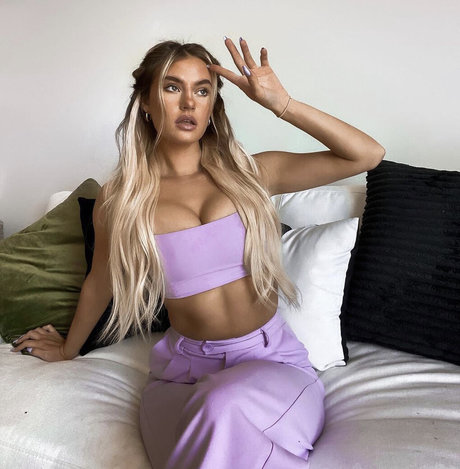 meganajames perfect star images