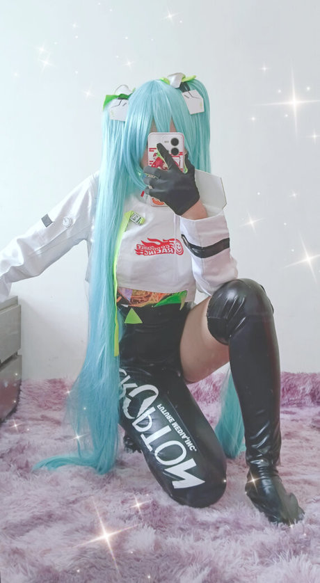 Yuusachii free actress galleries