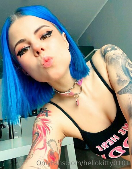 hellokitty0101 nude actress pic