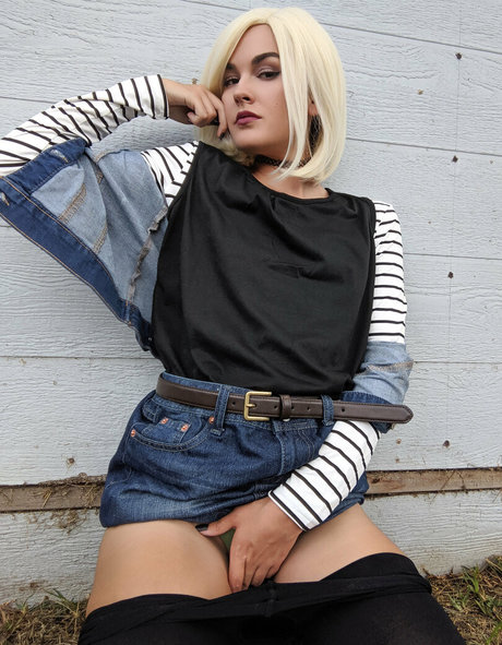 kittenbellnsfw beautiful pornstar photo