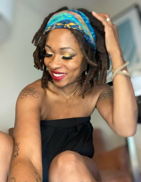 therealblackqueenraven star erotic img