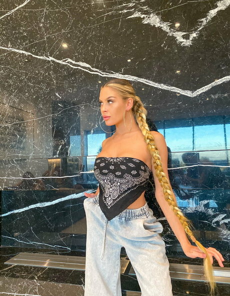 mikahl beautiful model pictures