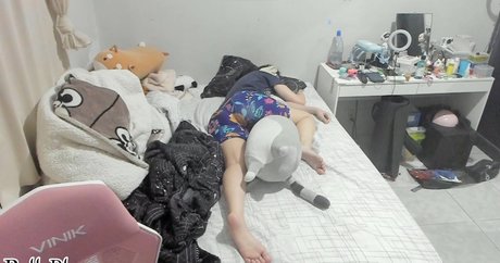 BellaPlays pornographic actress photo