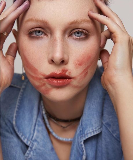 Molly Quinn hd actress pictures