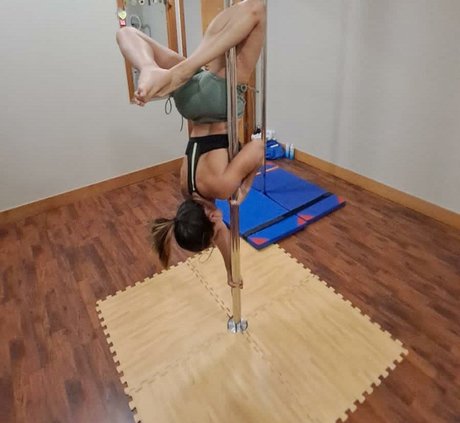 Sara Miller nudes star archive