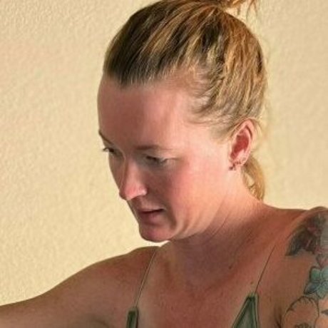 Fitredheadd nude star image