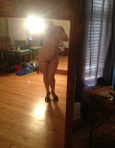 Danielle Colby model top gallery