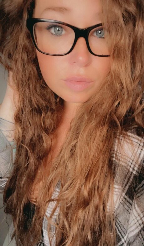 Ivy Mia adult star pic