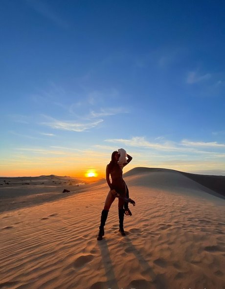 desiree top star photo